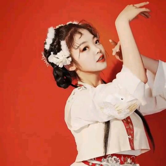 小龙女J💞L