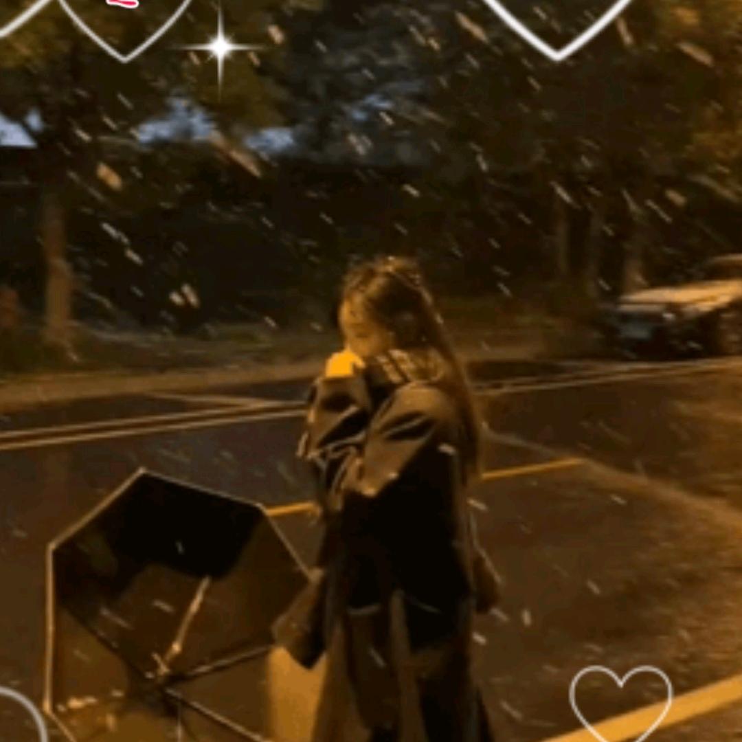 დ᭄听说糖💞很甜დ᭄