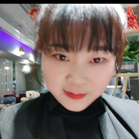英子姐。