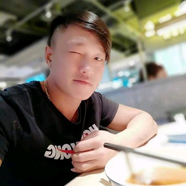 (小強)☕☕👣👣