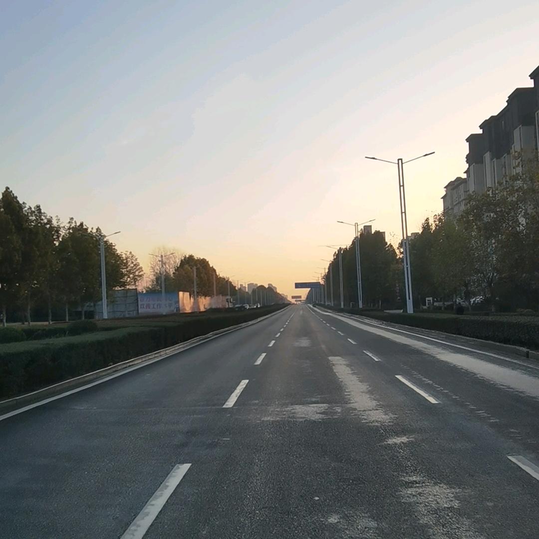 道上都叫我老实孩