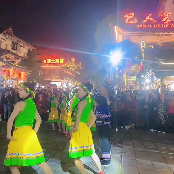 明天更好_