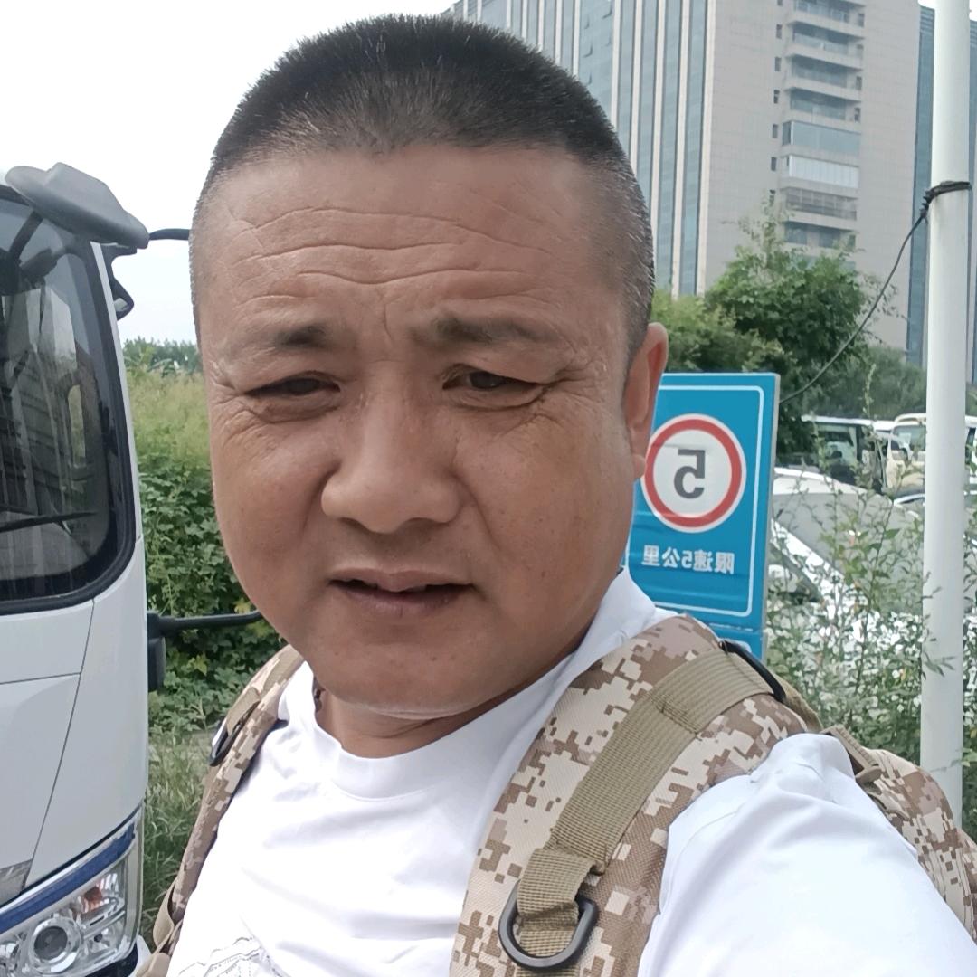 男人。顾家。
