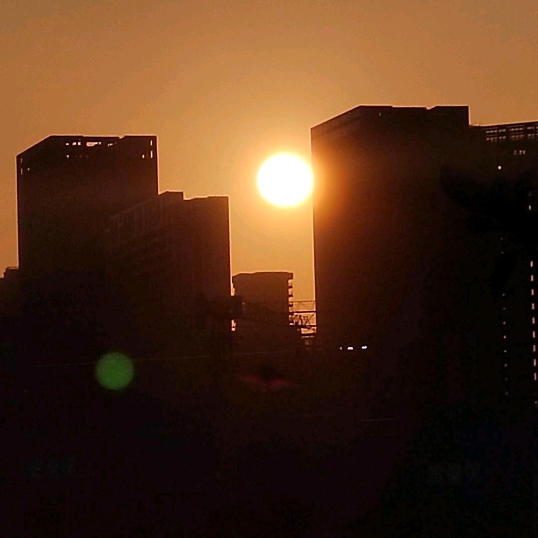 落日余晖🎤给你