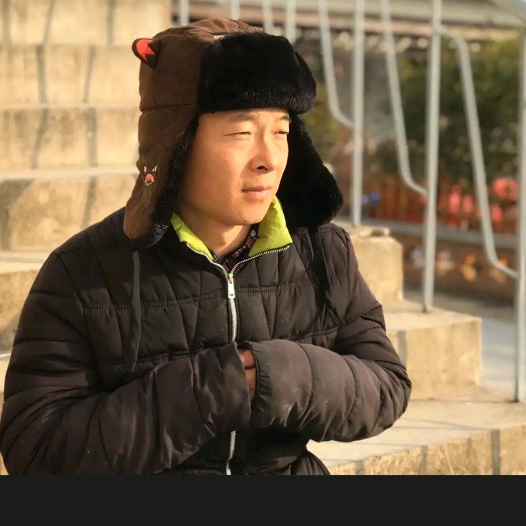 别叫我超哥