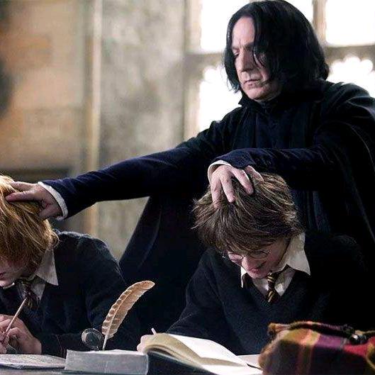 魔法师∠( ᐛ 」∠)_看戏