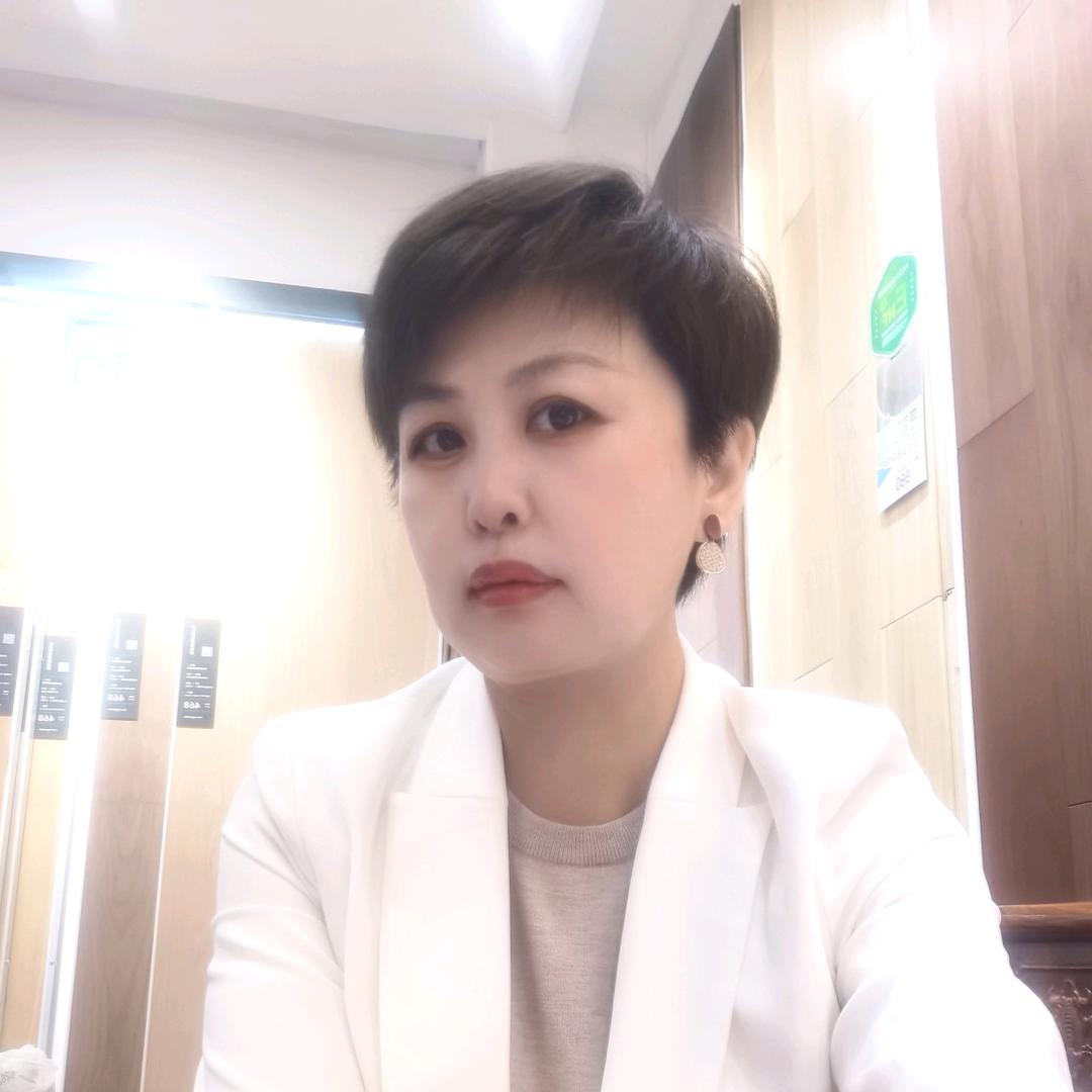 梅姐   柏高地板