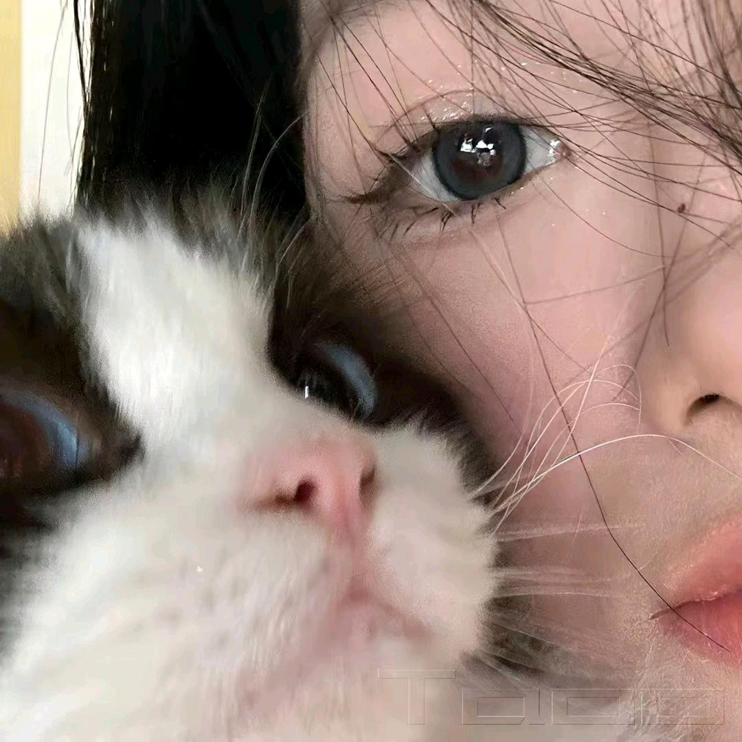 .四月.