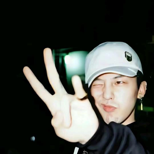 不会起名字＼(`Δ’)／