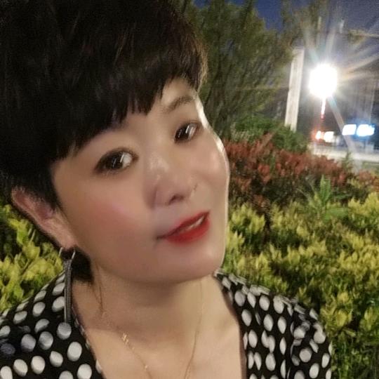 卖水果小贩_
