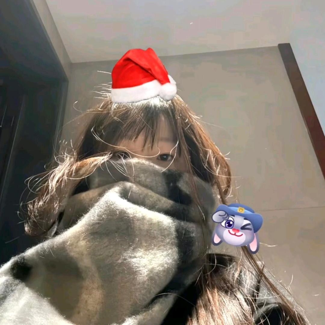 xiiiiiiiyuᥫᩣ^.🍔