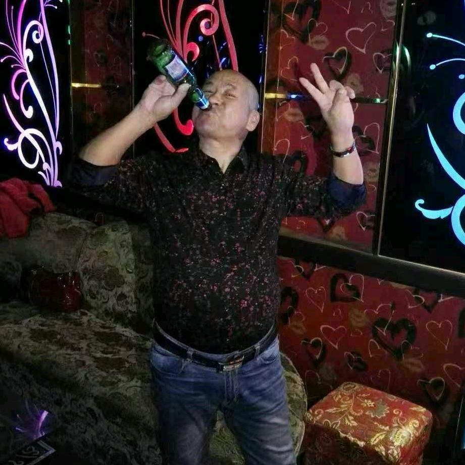 成安大舞台（啊峰）