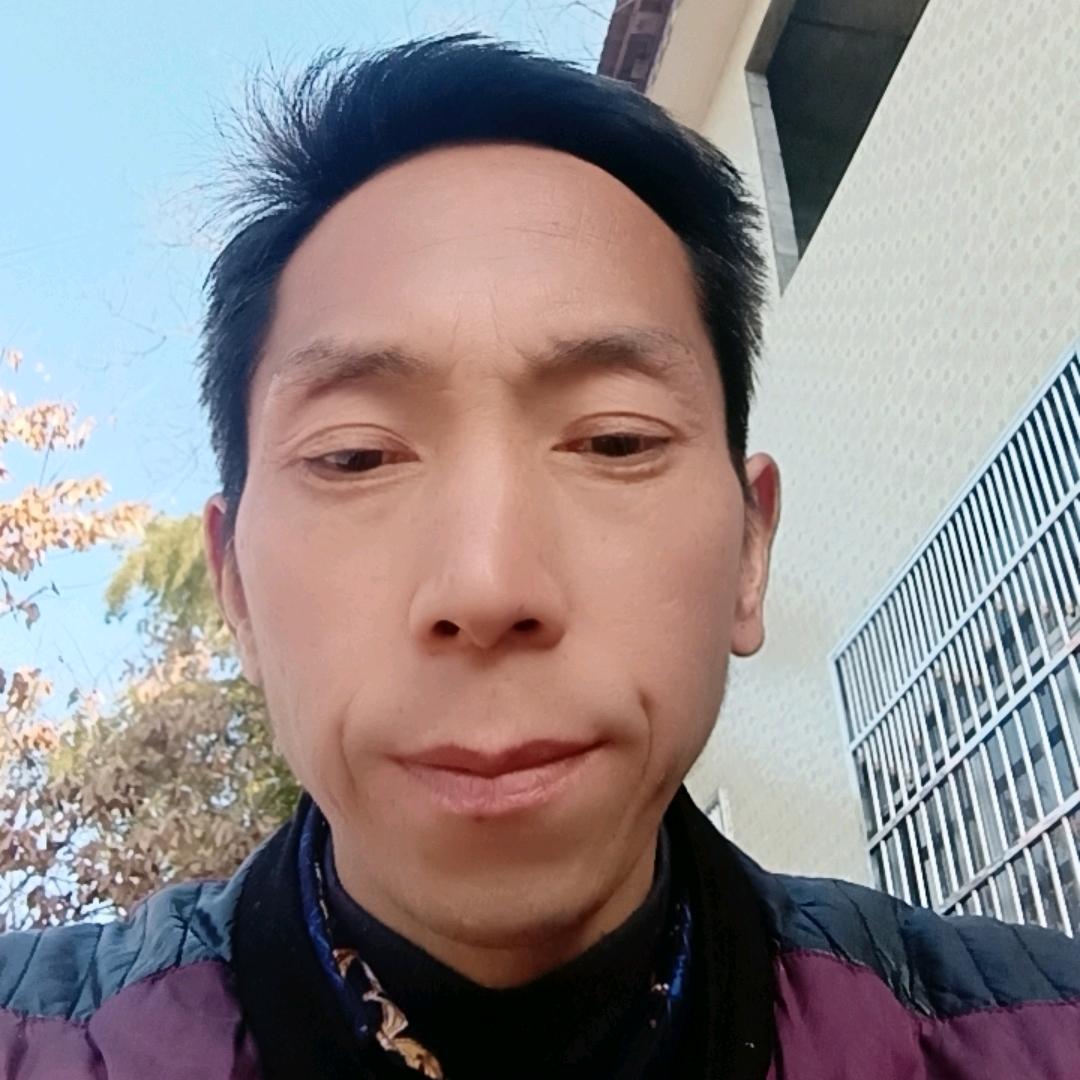 为美好生活努力奋斗