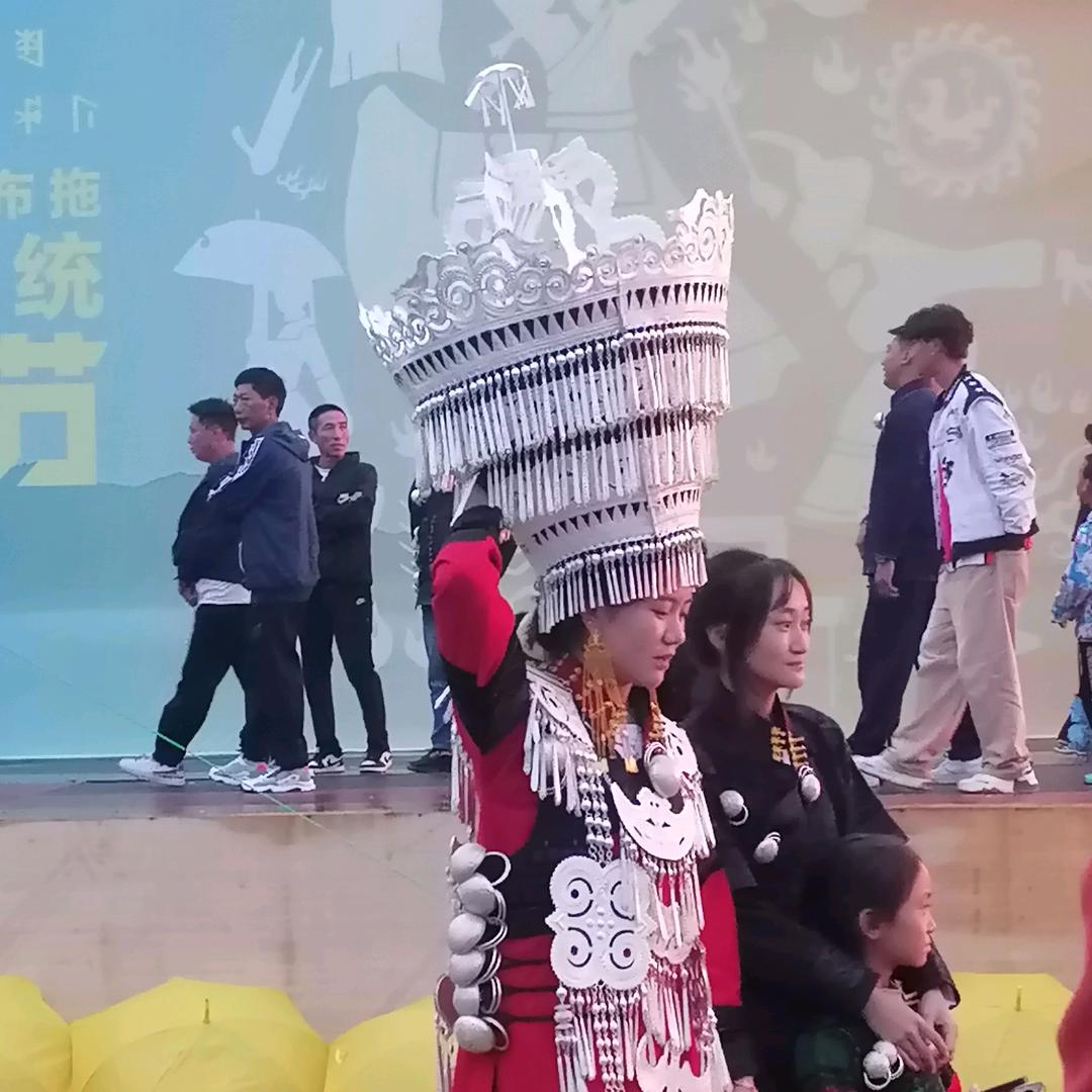 邓(忠肝义胆)