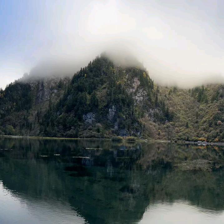 阳ˉ﹃ˉ光男孩🦋🦋