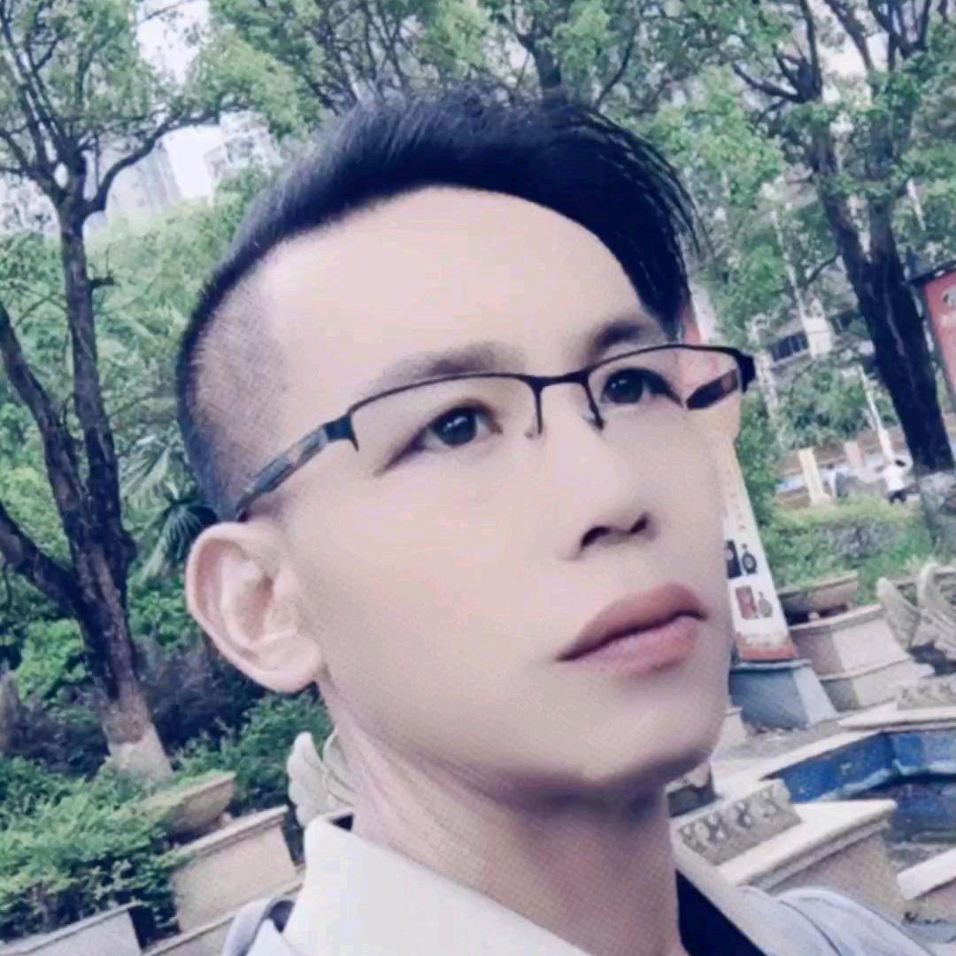 @陈秋云