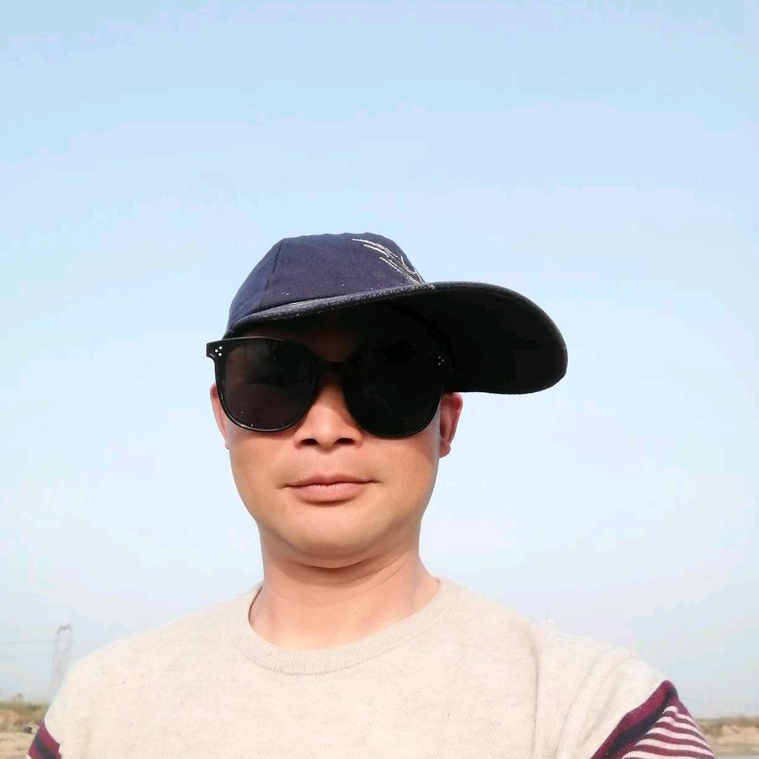 爱钓鱼的军哥