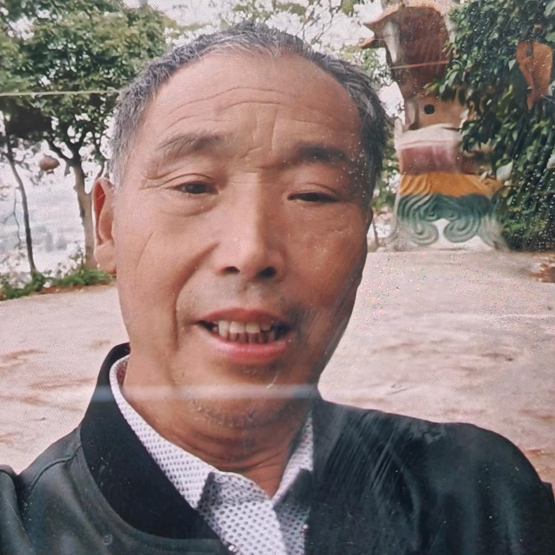 侯思才