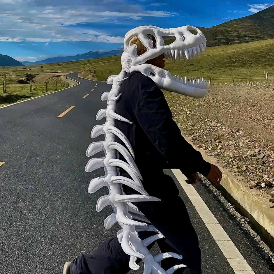 狂踹瘸子那条好腿