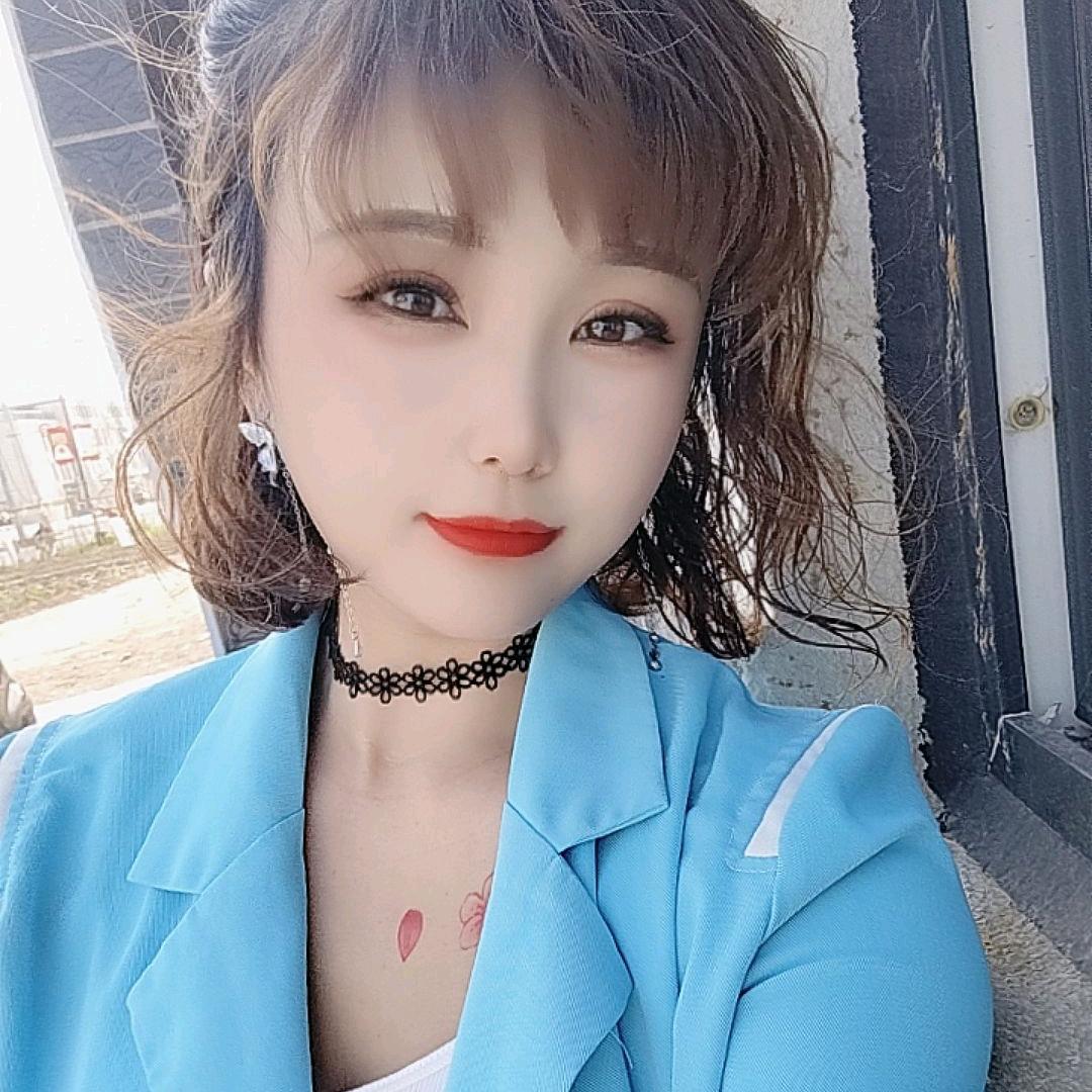 💭   凤妮🌹💭