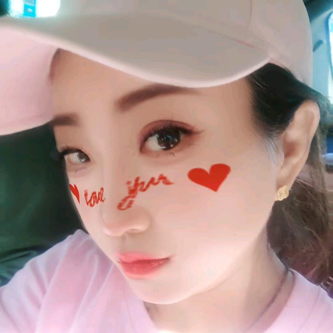 周家小女谓之萍