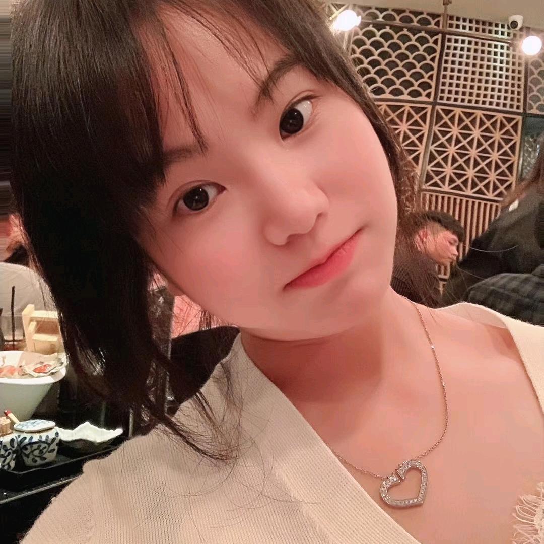 莉莉的奢包小宇宙