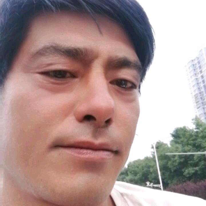 神秘人，，