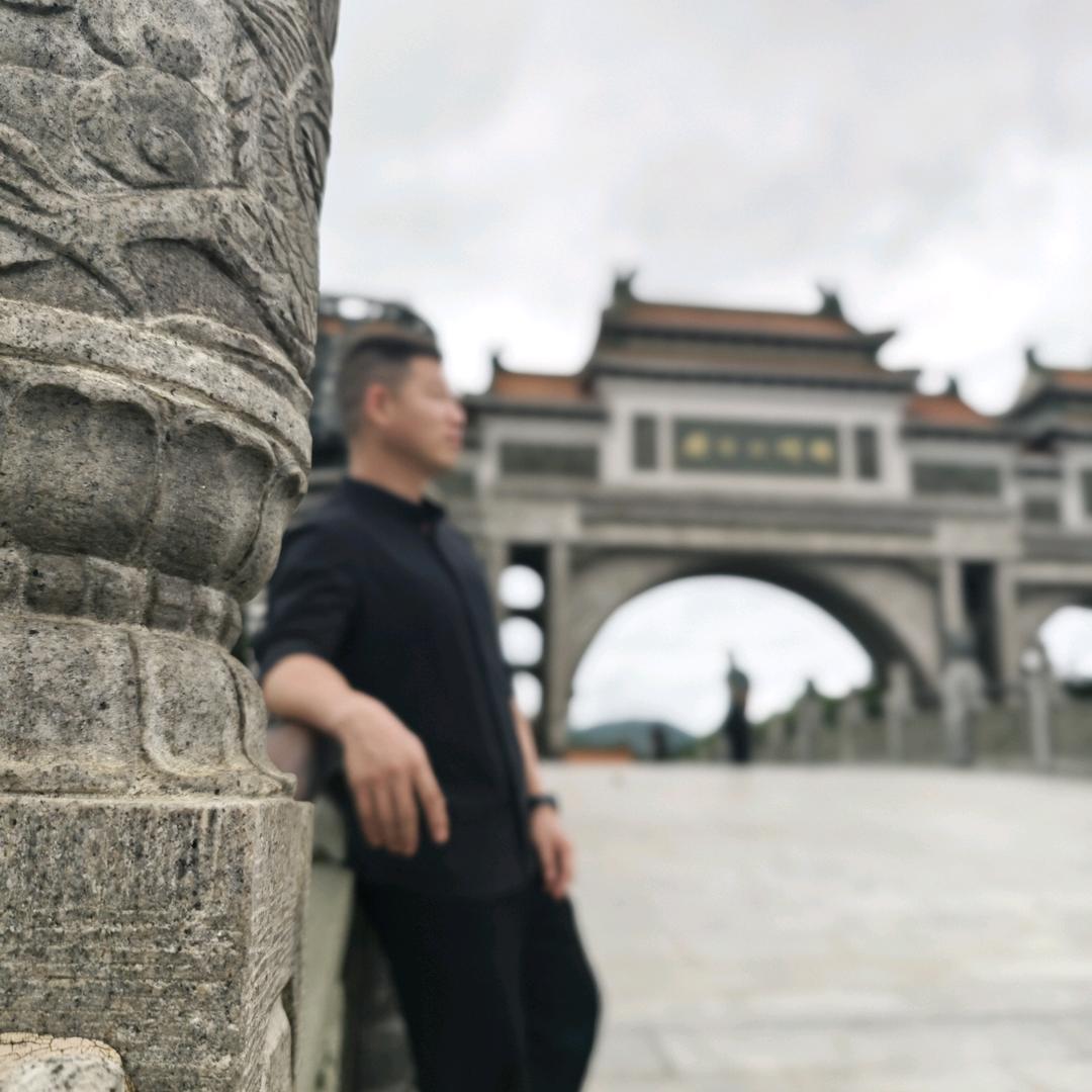 彦鹏☀️ ⁷²⁹