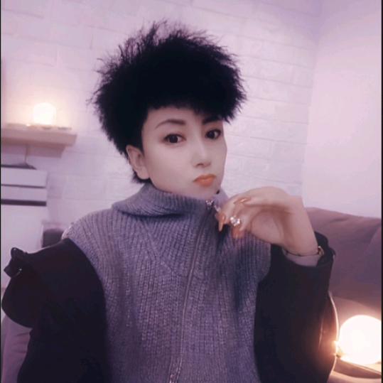 曼悦伶莉莉💄问题性皮肤管理