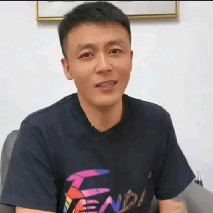 发哥看演出💖