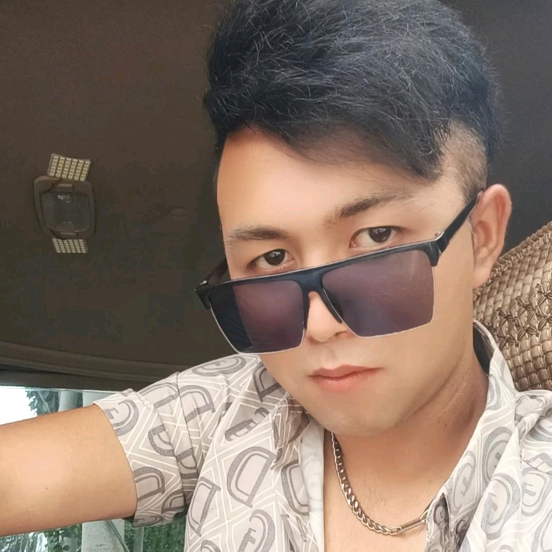 库迪热提二手车