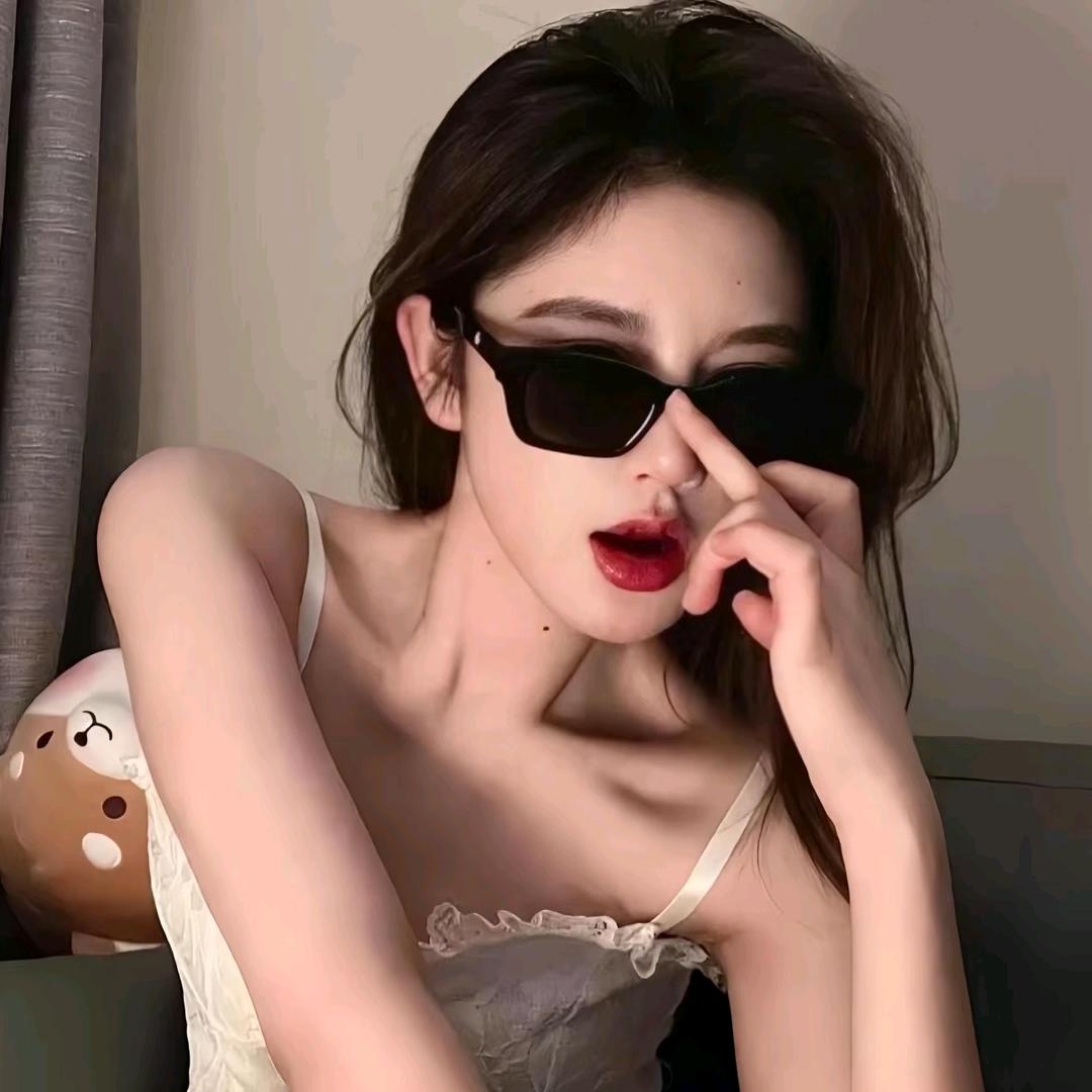 初久.