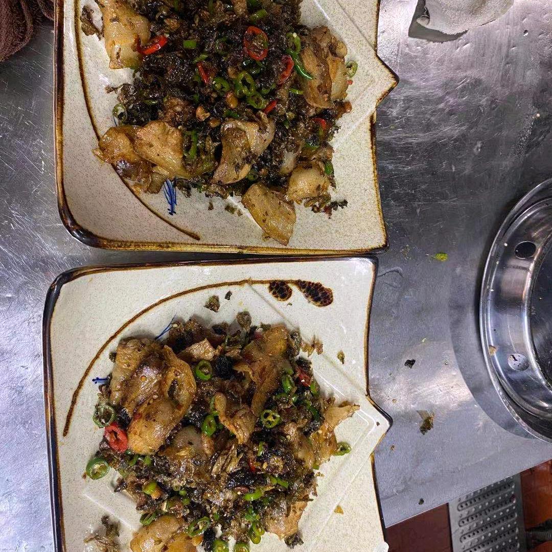 盐菜回锅肉，