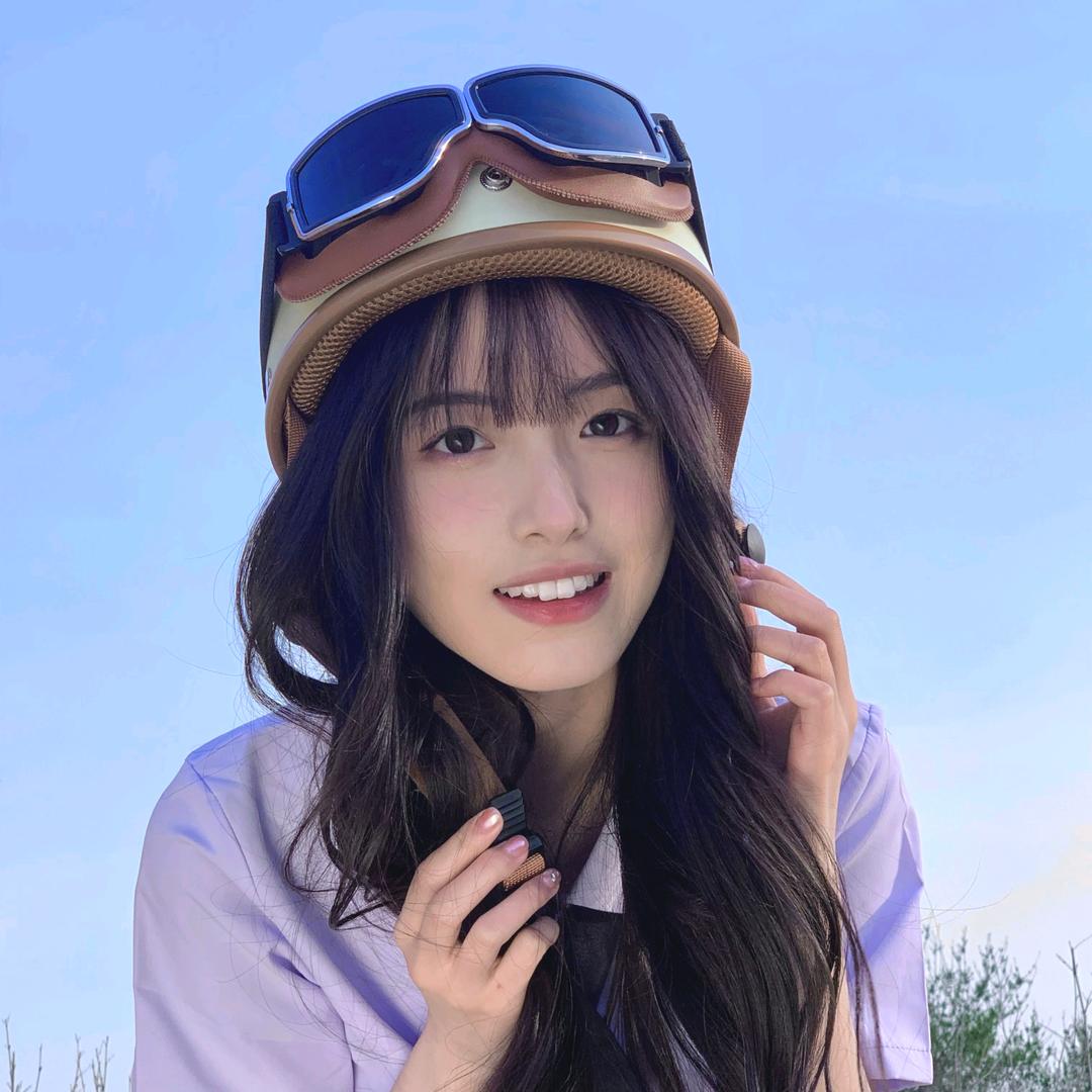 🌈喷泉旁的白鸽