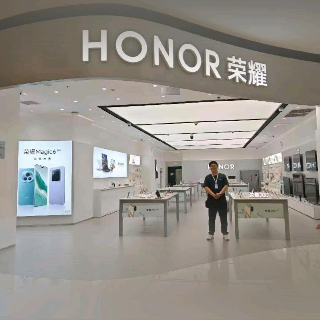 新塘永旺梦乐城1011铺面荣耀体验店