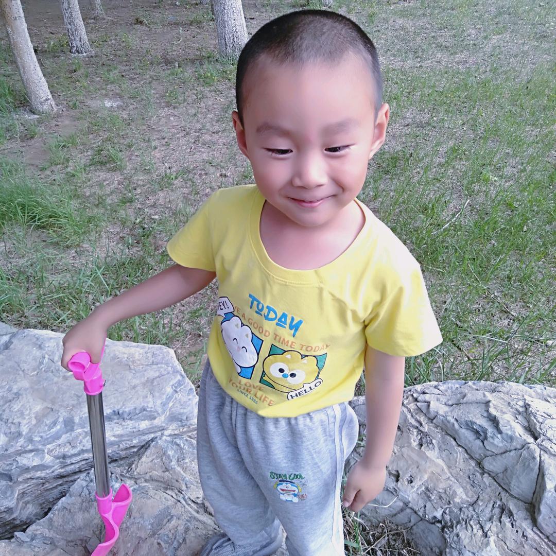 小屁孩👦