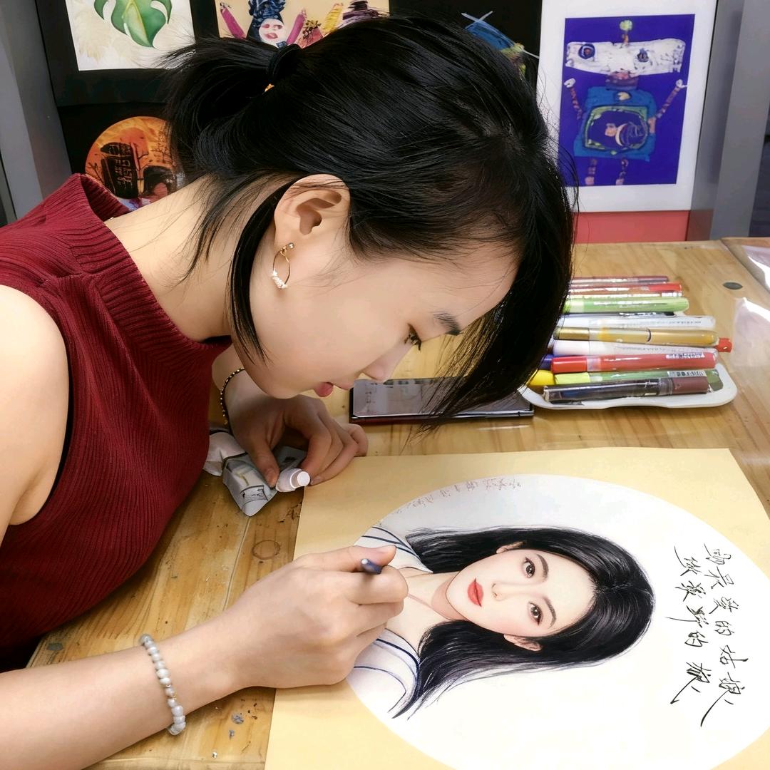 艾菲儿