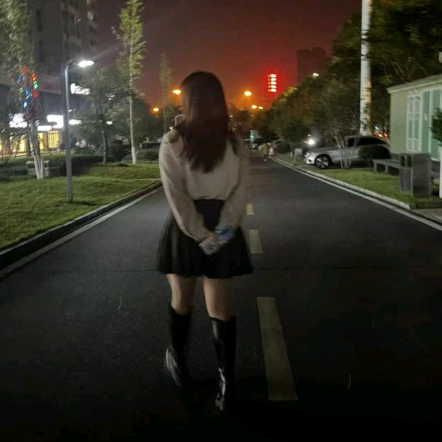 人寿财险   小玲