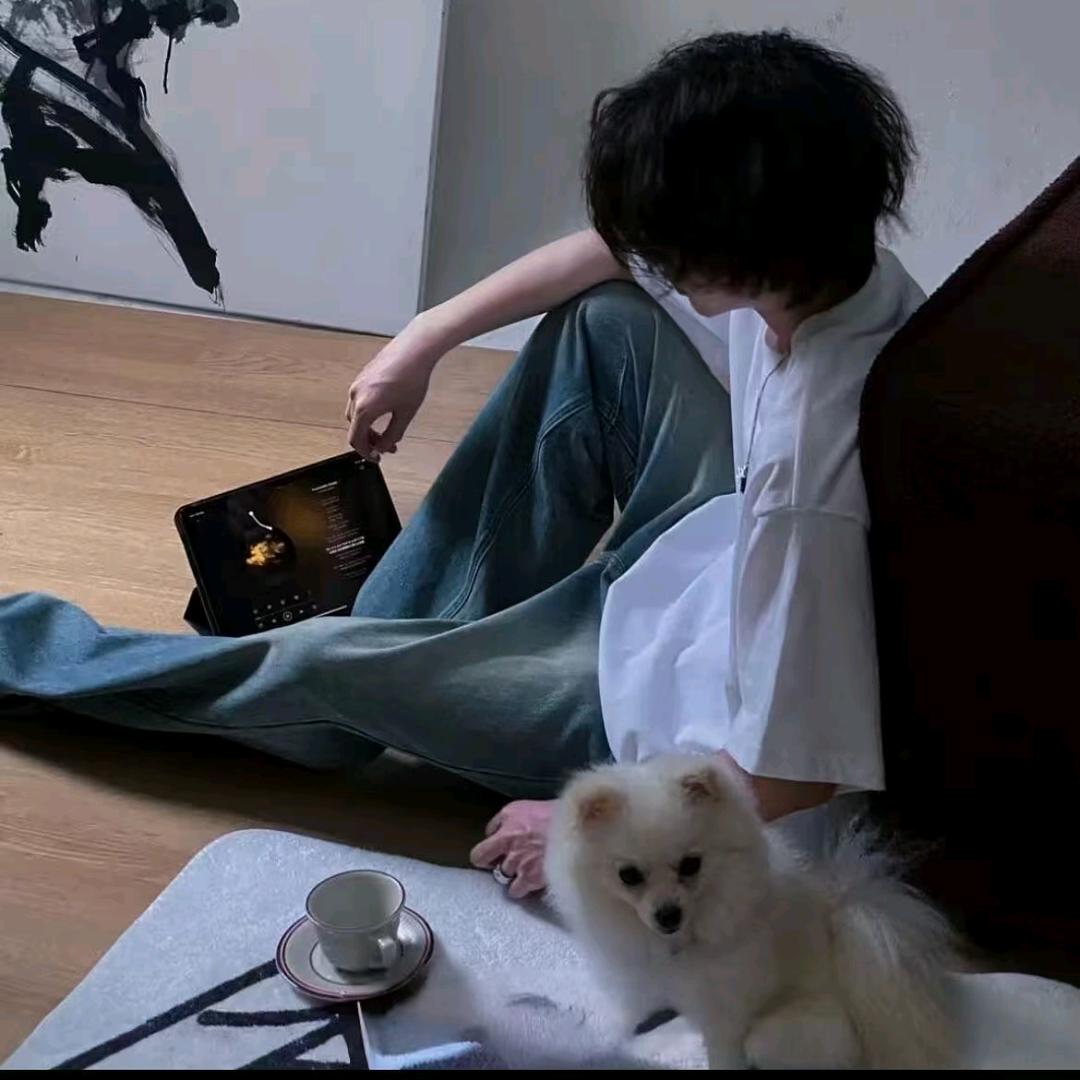 亚伦
