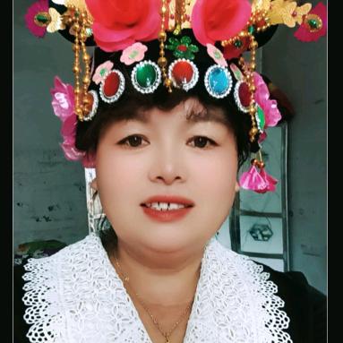 李小英-