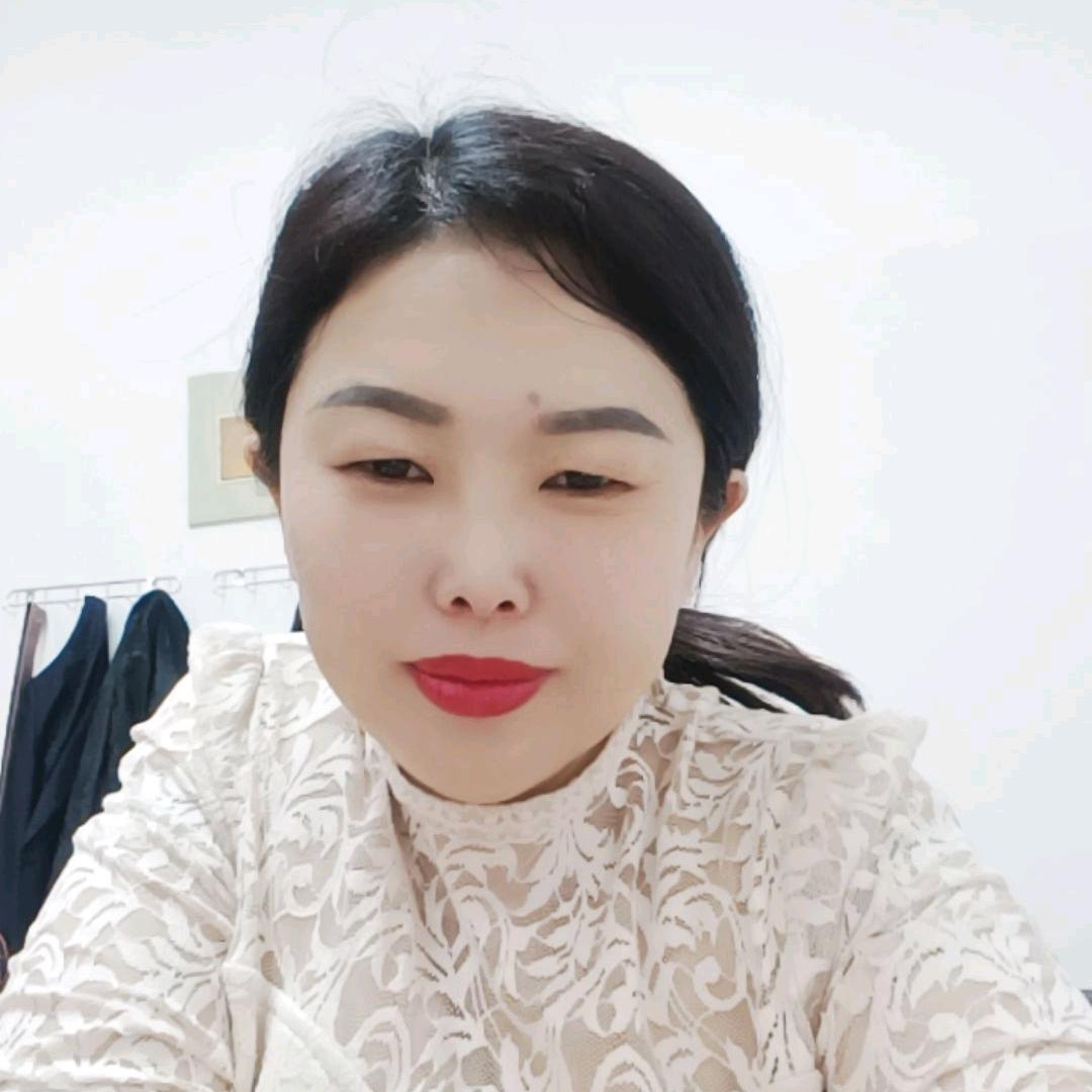 小铃铛美容养生馆（四个孩子妈妈）