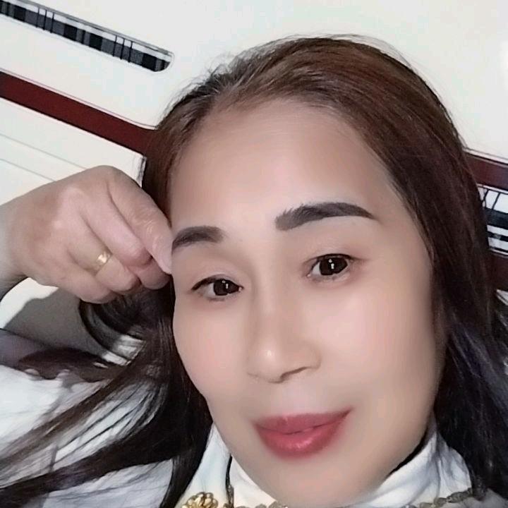 大山里的蜜夫人