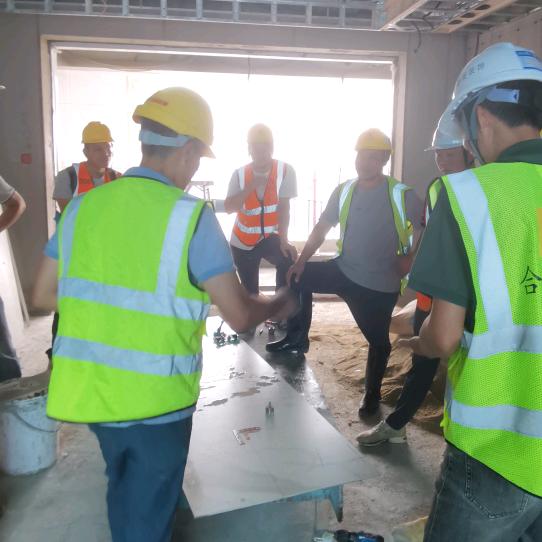 一块腹肌一块好砖