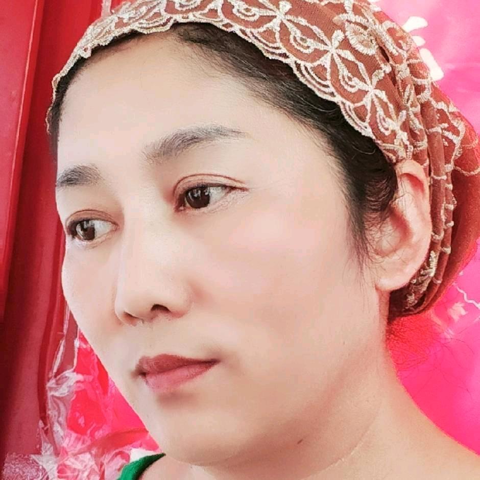 傲雪红梅🌺