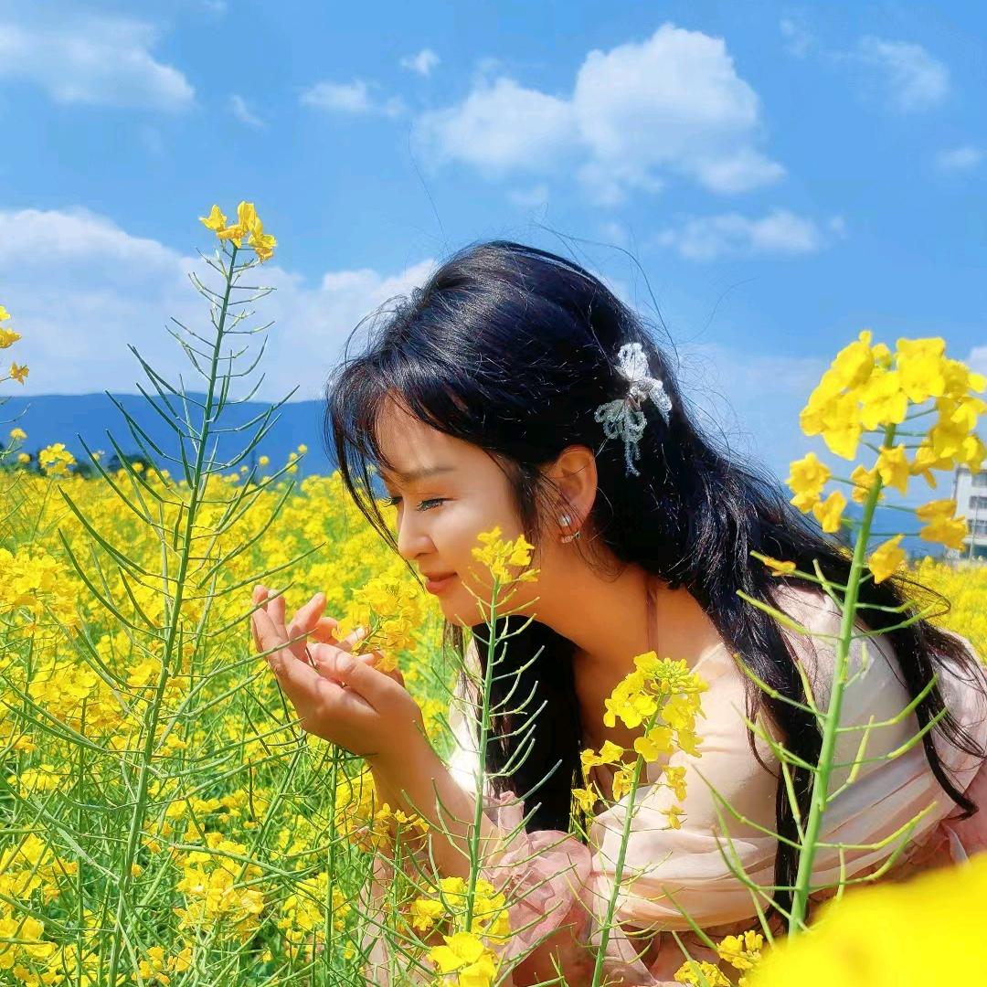 兰小兔研肤便利店(昆明盘龙店)