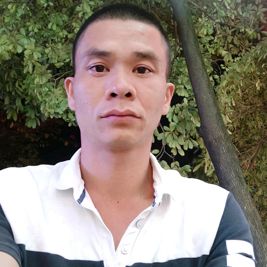 为了生活拼搏