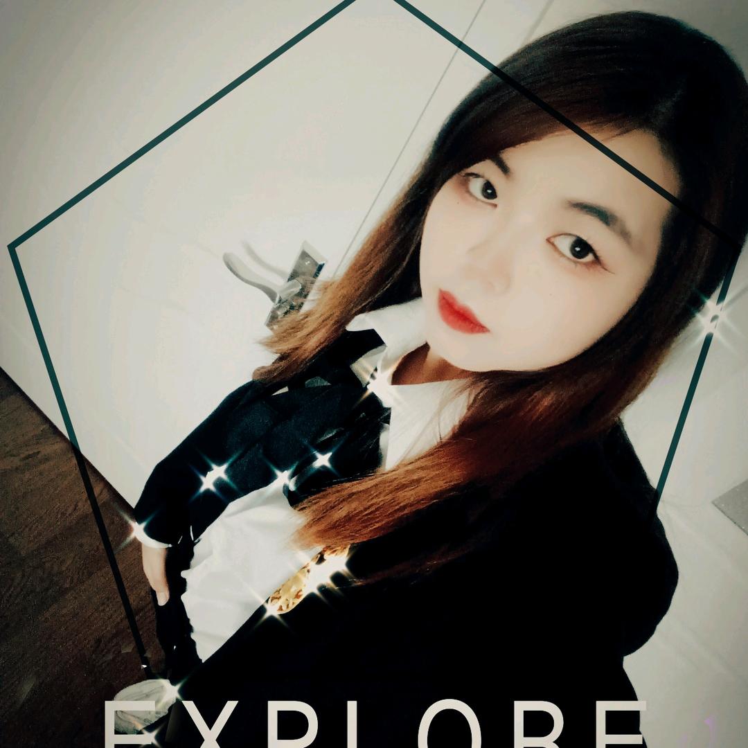 萌⼂⼥王