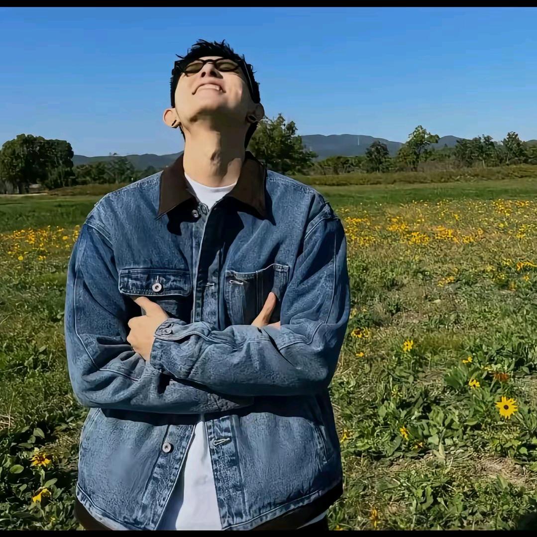 ☀.