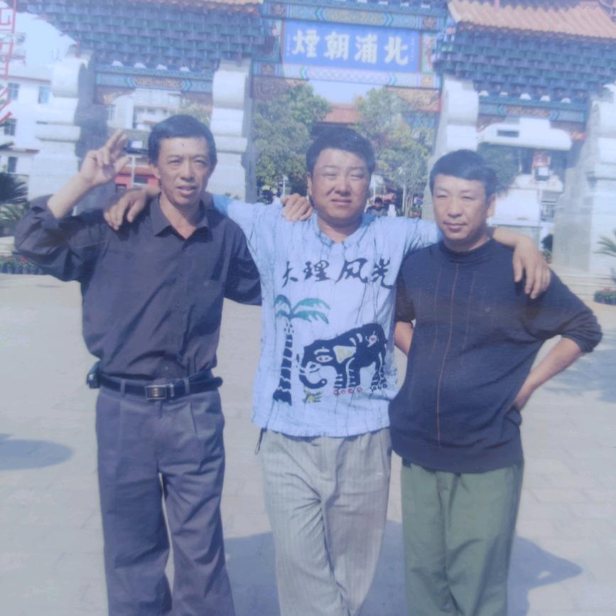 扛起责任