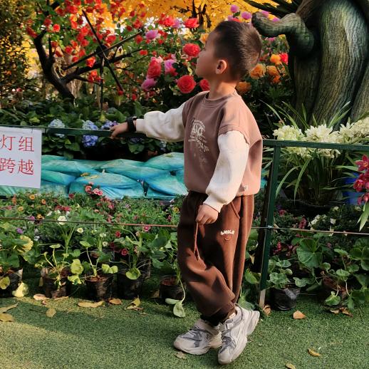 小₍˄红 ̑̑红₍˄·͈